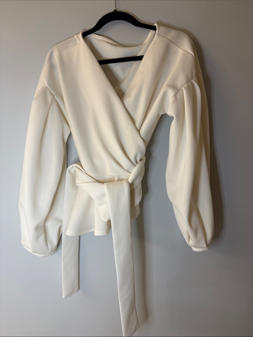 Scuba Cream Wrap Blouse with Tie Waist size Large